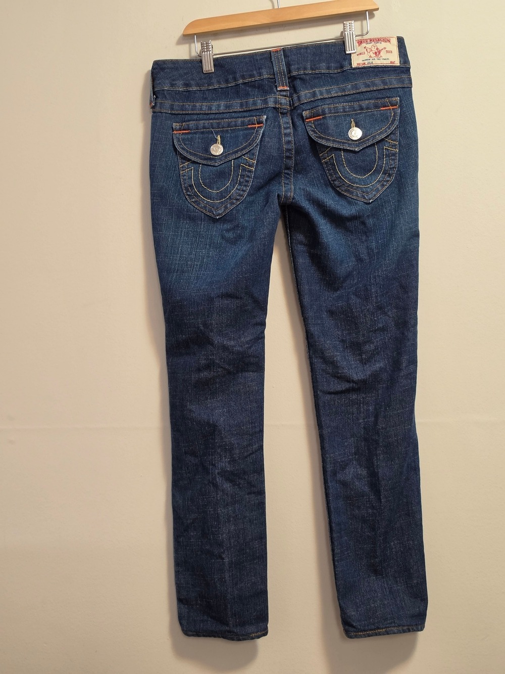 True Religion Women's Skinny Jeans in Dark Indigo with Contrast Stitching - Picture 4 of 8